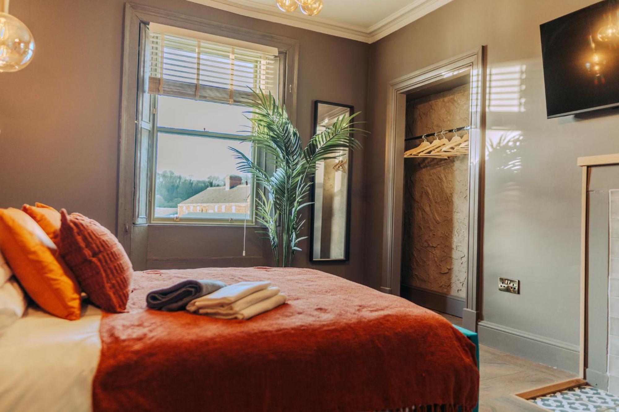 Magistrates Penthouse Suite - Town Centre Apartments With Spa มอร์เพท ภายนอก รูปภาพ